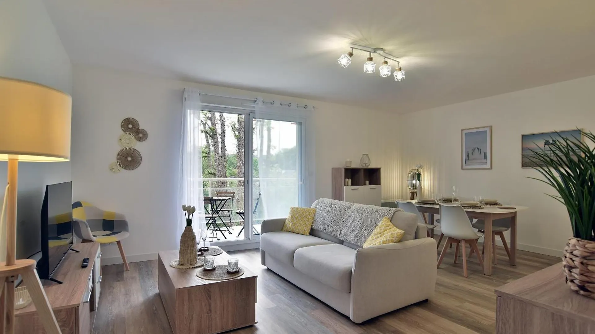 Gortoz Pell Matignon - Appt 4P Avec Terrasse Apartamento